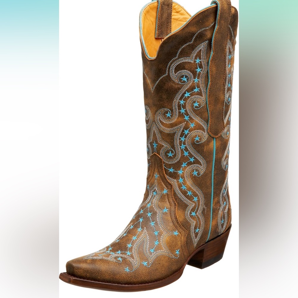 IN SEARCH OF Old Gringo Celeste boots, size 8 or 8.5